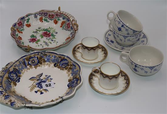 4 decorative dishes, coffee set etc